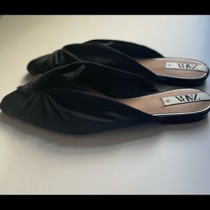 Zara Black mules. Ruched fabric with knot detail at the front. Square toe.